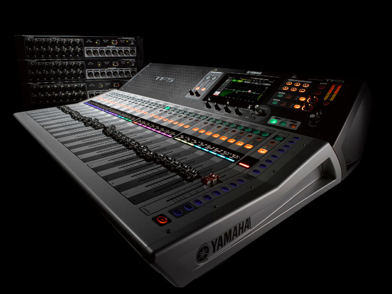 MIXING CONSOLE